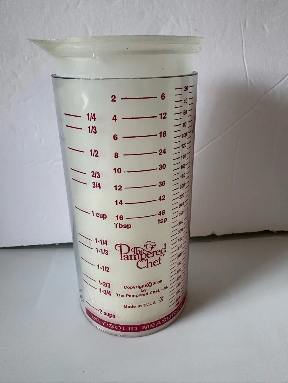 Pampered Chef Measure All 2 Cups Measuring Tool For Dry, Solids, Liquids